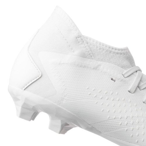 Бутси Adidas Predator Accuracy .3 MG White Бутси Adidas Predator Accuracy .3 MG White