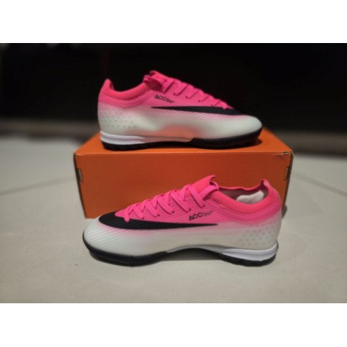 Сороконіжки Caroc Zoom 17 White/Pink-900 Сороконіжки Caroc Zoom 17 White/Pink-900