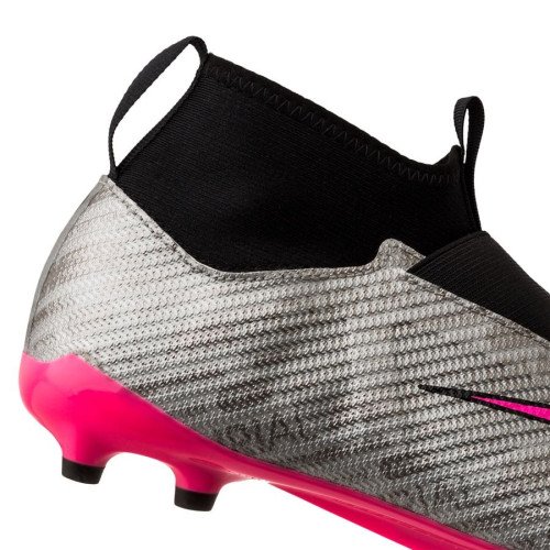 Бутси Nike Air Zoom Mercurial Superfly 9 Pro FG XXV - Metallic Silver/Hyper Pink/Black/Volt FJ2034-060 Бутси Nike Air Zoom Mercurial Superfly 9 Pro FG XXV - Metallic Silver/Hyper Pink/Black/Volt FJ2034-060