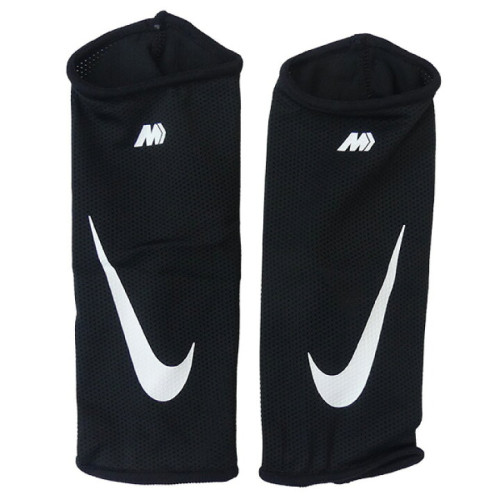 Футбольні щитки Nike Mercurial Lite DN3611-010